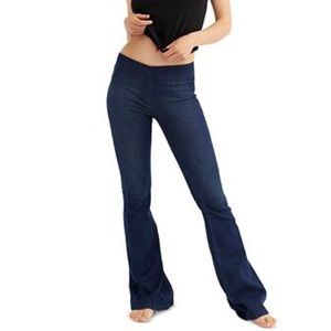 Free People Penny Pull-On Flare Jeans